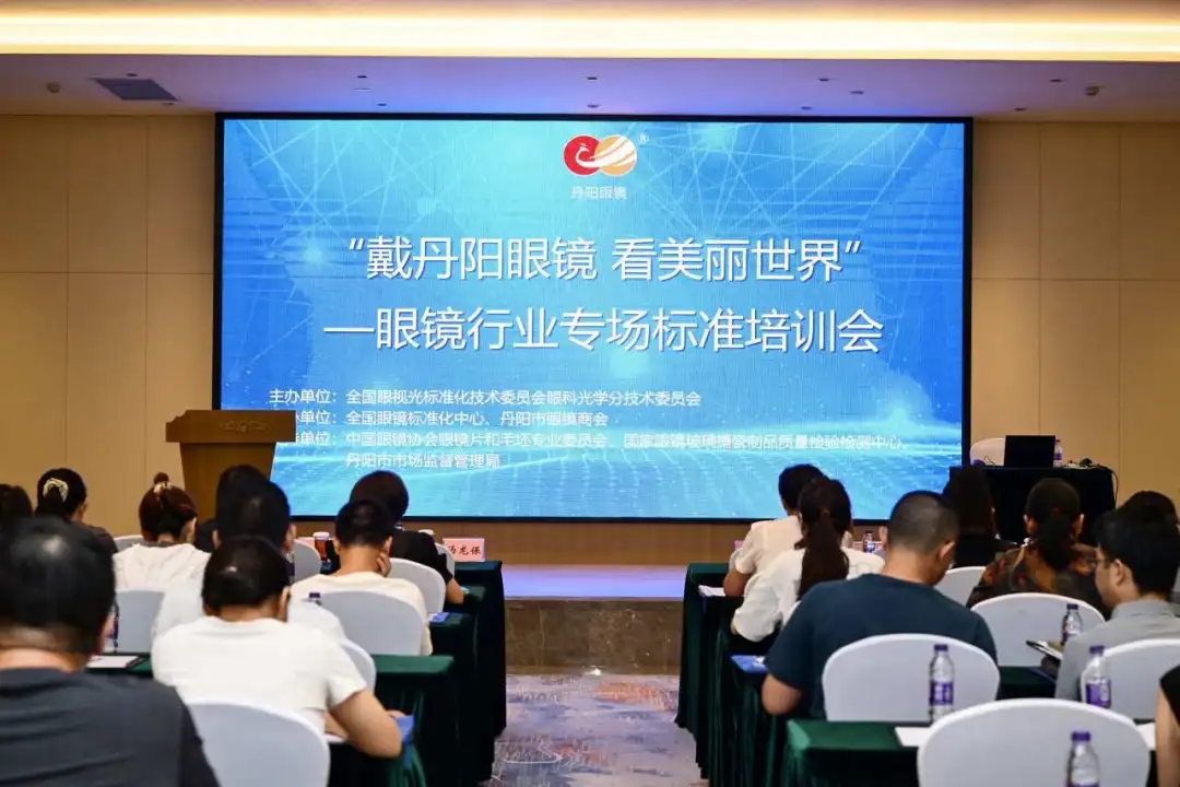 1723796334645063890.jpg 640.webp.jpg